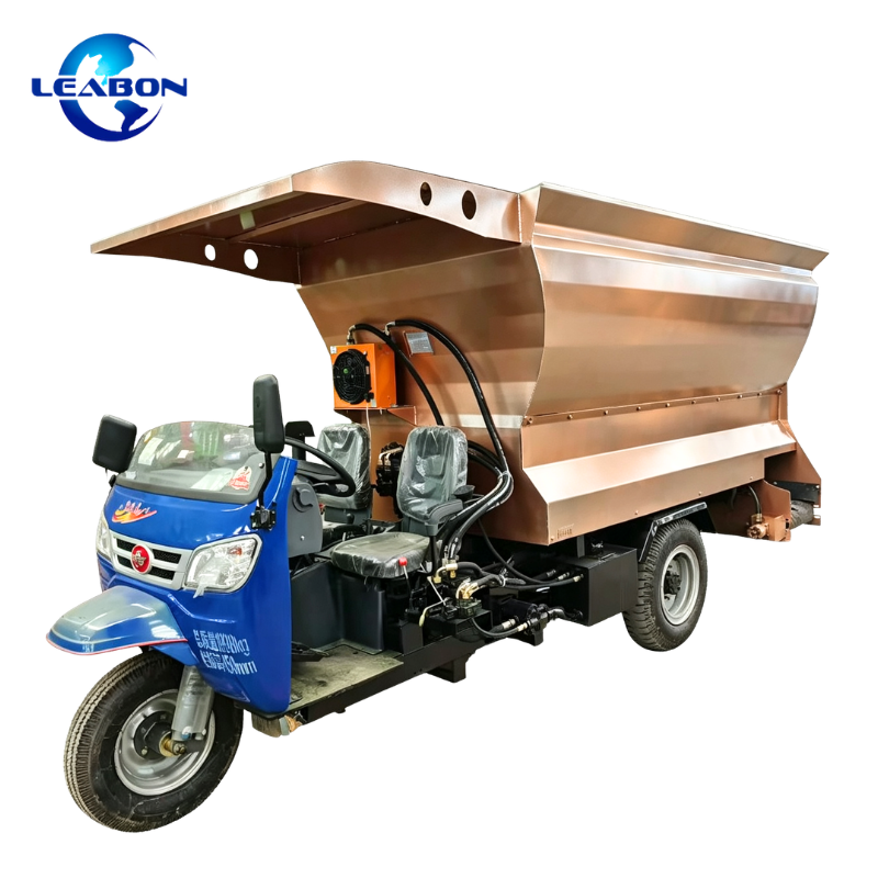 Forage Spreader Diesel-Powered Feed Spreading Machine Poultry Feed Spreader