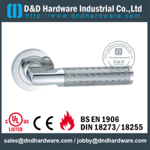 Manija de la puerta de palanca vertical popular de acero inoxidable 316 para puerta de ducha - DDSH126