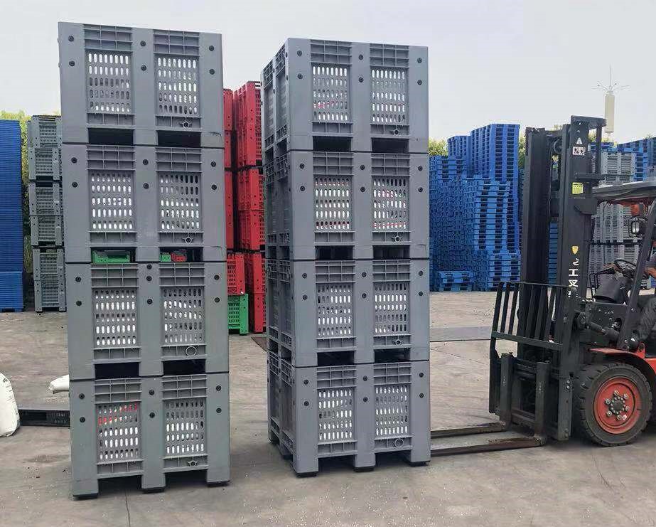 contenedor de plástico a granel