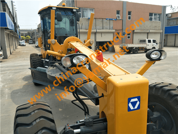 Customer order XCMG motor grader GR1803