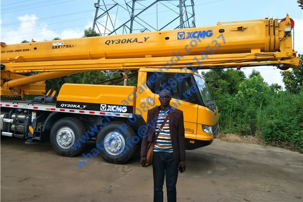 Customer order XCMG crane
