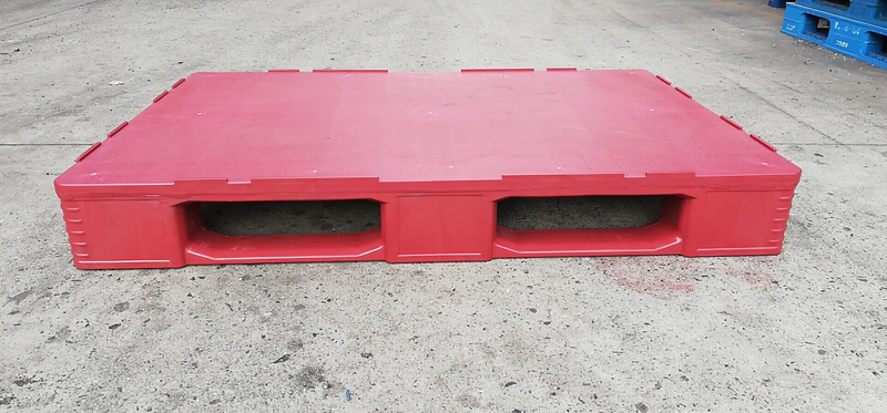 Красный PP Euro Solid Top Rackable Пластиковые поддоны с кромкой