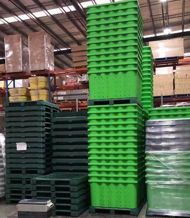 Envase a granel de plataforma de plástico encajable, apilable y apilable con autobloqueo higiénico