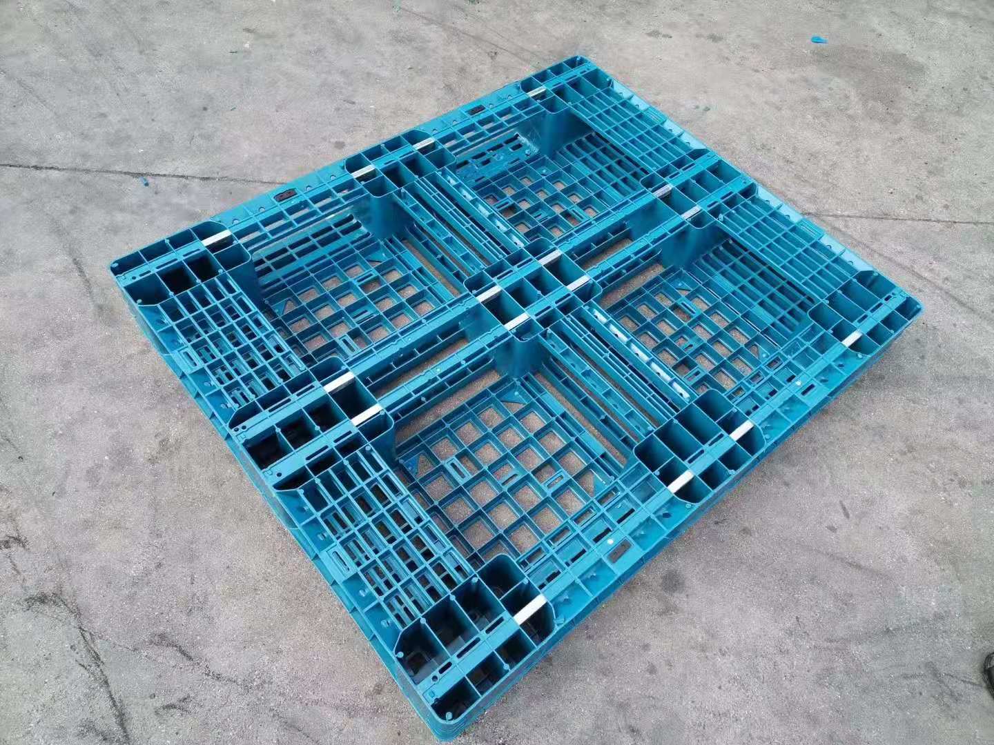 Plataformas elevadoras de plástico reciclado apilables estándar 1200 x 1000