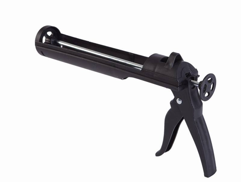 BC-1165-A-PLASTIC SILICON GUN.JPG