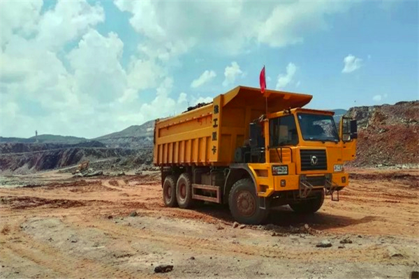 XCMG dump truck