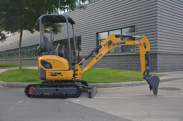XCMG 0 tail mini excavator XE15U get CE certificate approved