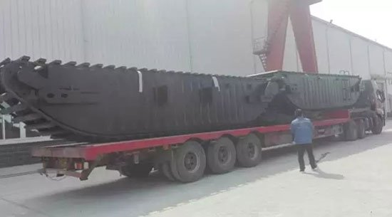 两栖挖机3.jpg