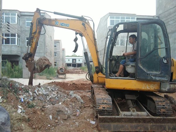 XCMG crawler excavator at work.jpg