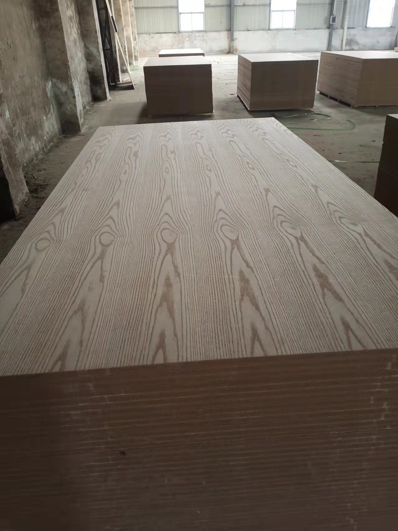 good quality natrual red oak veneered MDF board