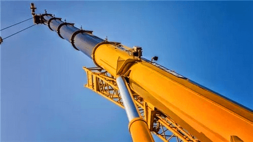 XCT130 truck crane.png