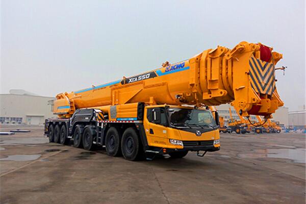 XCMG XCA450 all terrain crane.jpg