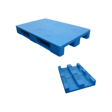 Plataforma de plástico resistente de una sola cara con cubierta cerrada 1200*800