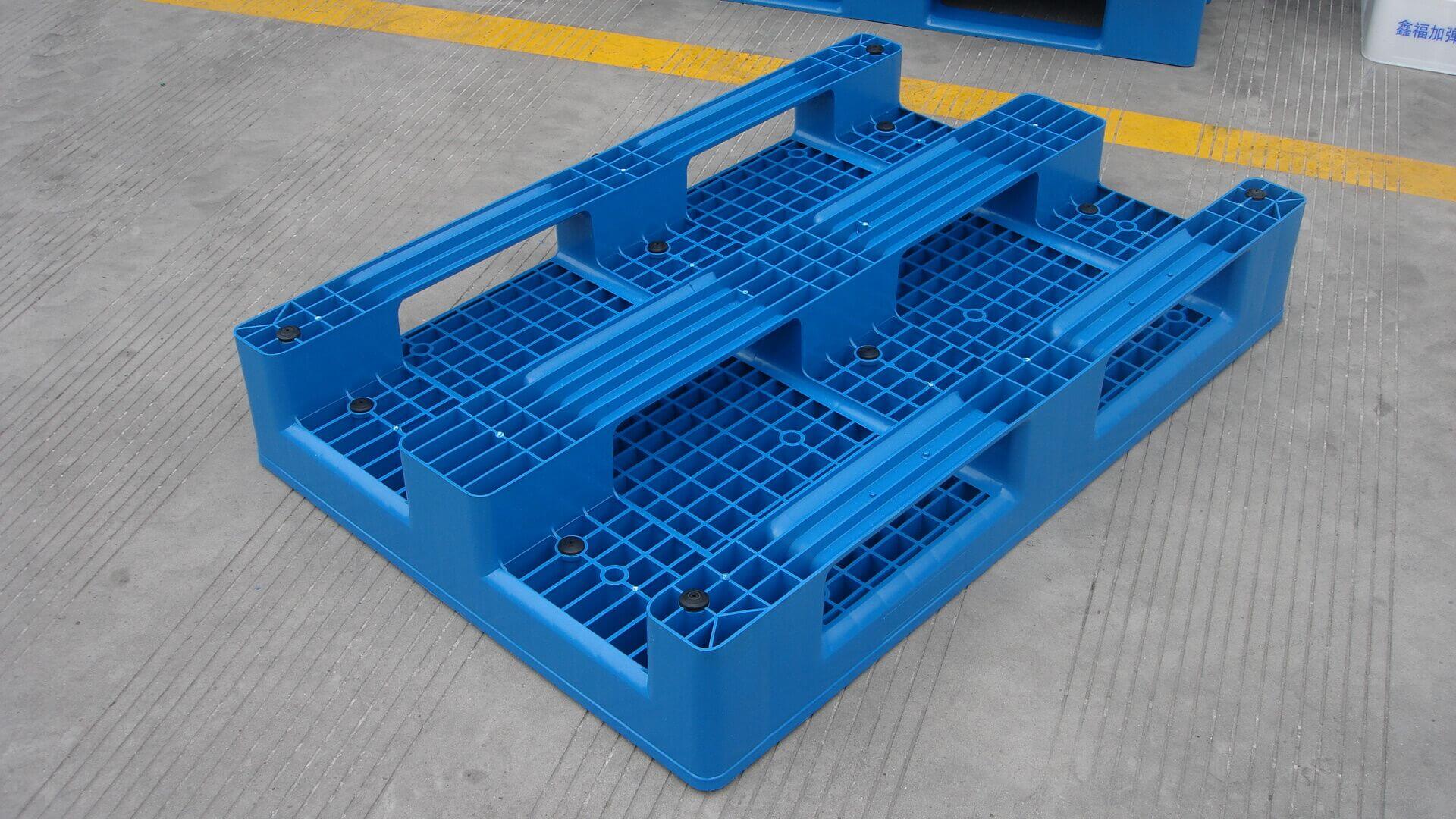 32 x 48 paletas europeas de plástico de malla fuerte azul para almacén