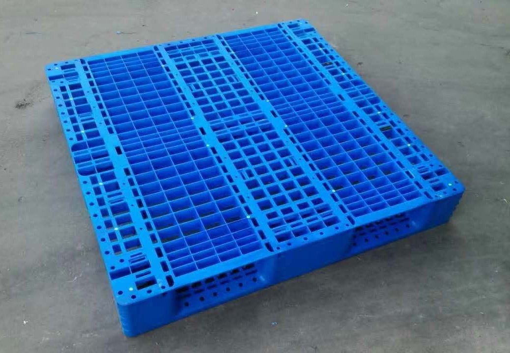 Plataformas industriales de carretilla elevadora de plástico moldeadas por inyección de HDPE 43x43