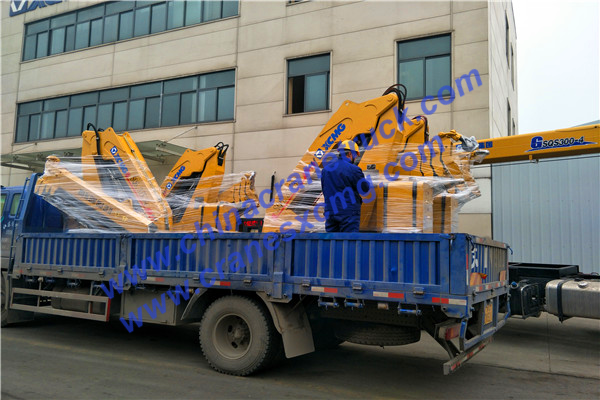 SQ6 truck-mounted crane