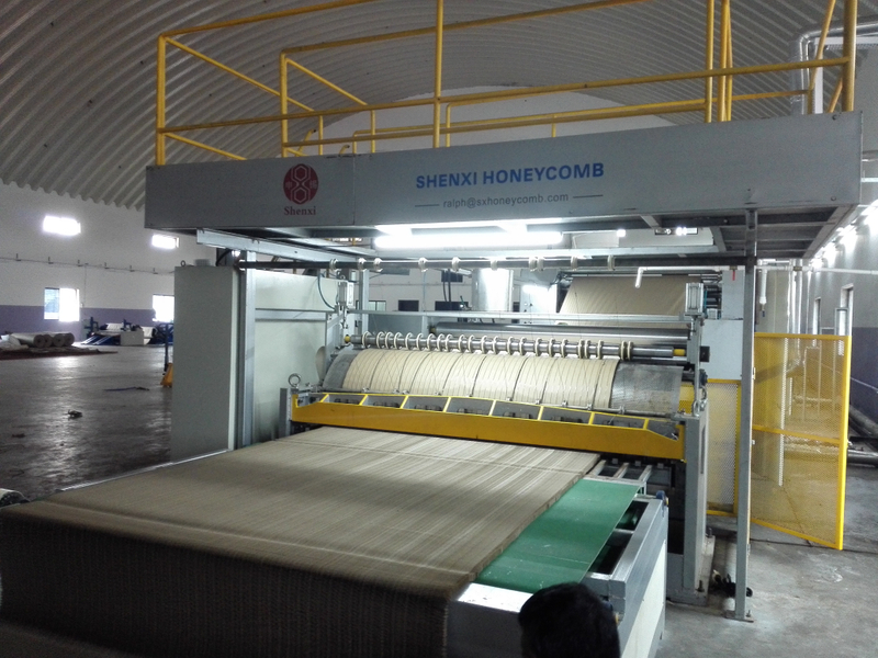 Máquina de núcleo de panal sin fin automática completa