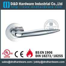 Manija de puerta sólida vertical de la venta caliente SUS304 para la puerta del metal - DDSH113