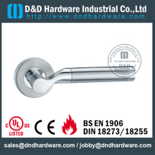 Puxador de porta maciço tubular redondo de segurança antiferrugem para a porta de entrada - DDSH060