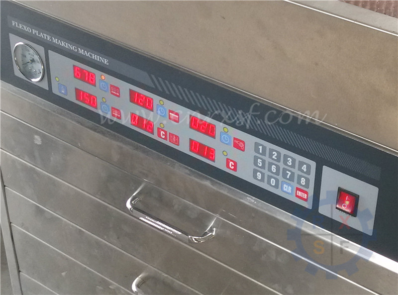 Flexographic printing plate making machine